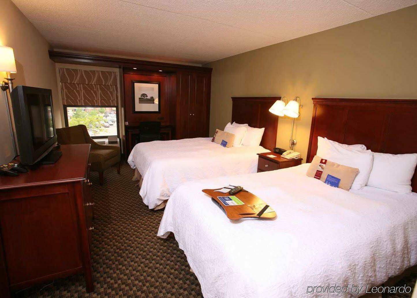 Hampton Inn Detroit Northville Exterior foto